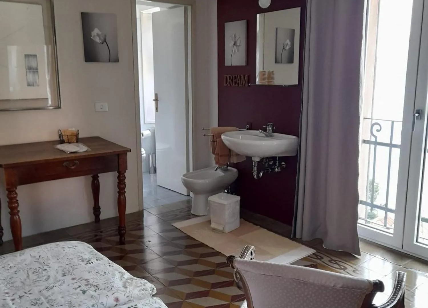 Alojamento de Acomodação e Pequeno-almoço Albergo Milano 1920 Blevio Itália